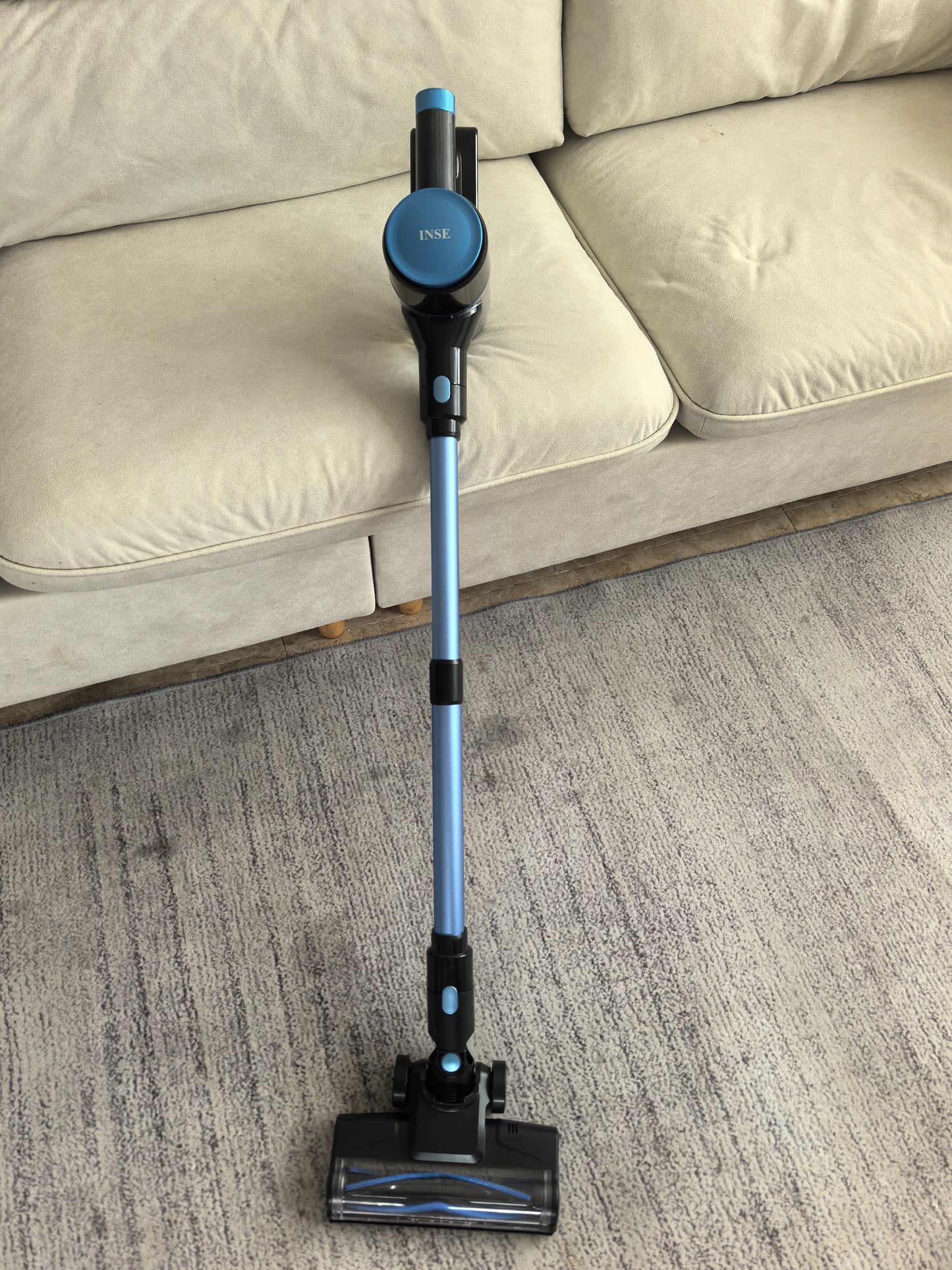INSE Vacuum Cleaner,Cordless and Lightweight Stick Vacuum with Powerful Suction, 2200mAh Battery, 40 Mins Runtime, Self-Standing, Rechargeable Vacuum Cleaners for Home Hardwood Floor Carpet Pet Hair-N8